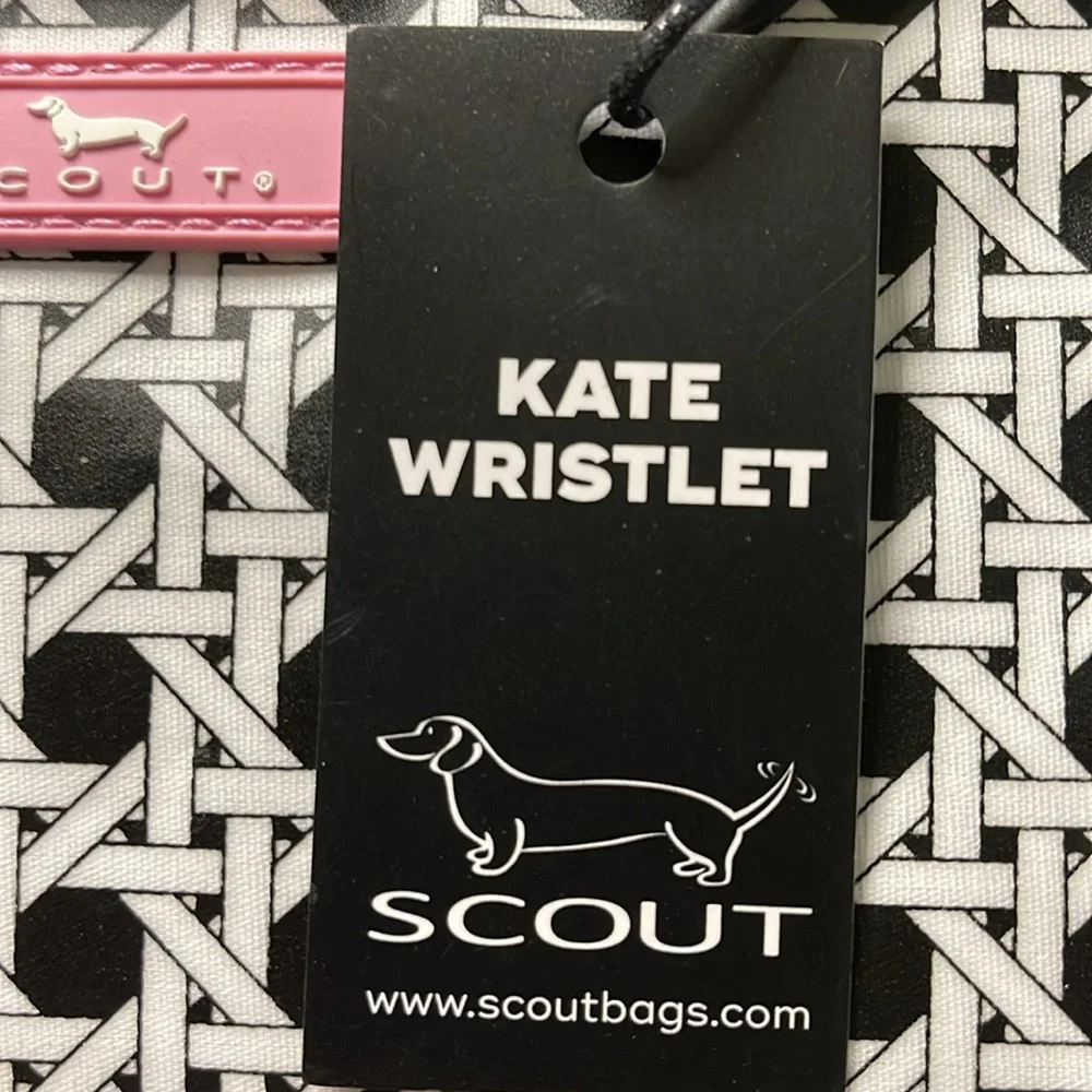 Scout Kate Wristlet with removable wrist strap NWT - Picture 6 of 9